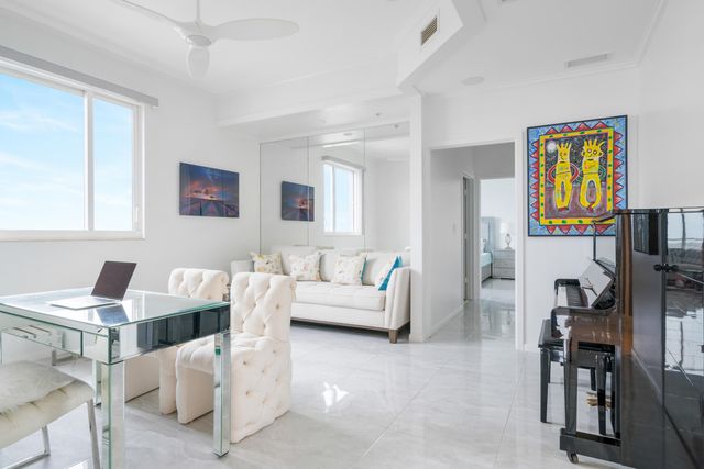 1551 N Flagler Drive L11, West Palm Beach, FL 33401