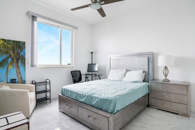 1551 N Flagler Drive L11, West Palm Beach, FL 33401