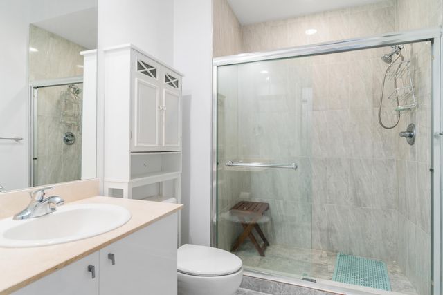 1551 N Flagler Drive L11, West Palm Beach, FL 33401