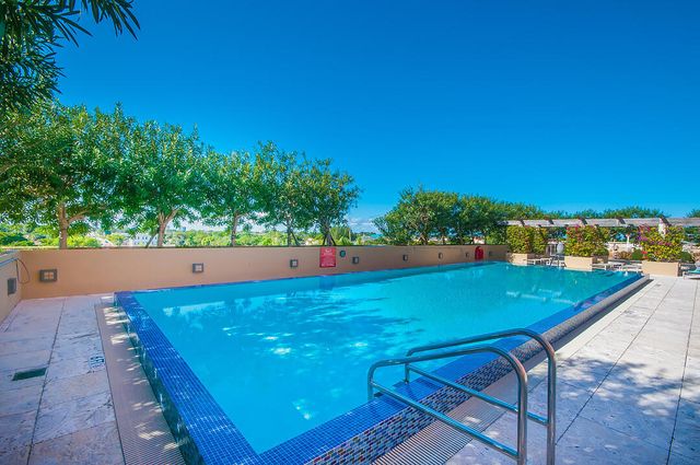 1551 N Flagler Drive L11, West Palm Beach, FL 33401