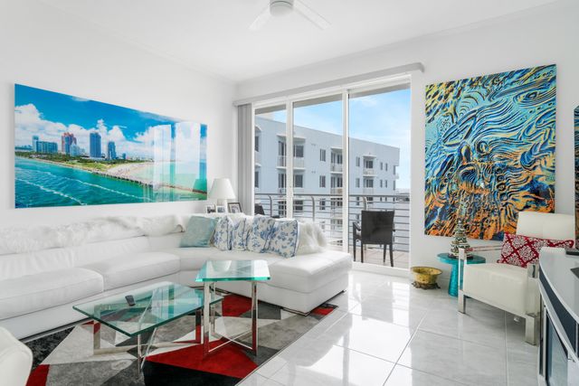 1551 N Flagler Drive L11, West Palm Beach, FL 33401