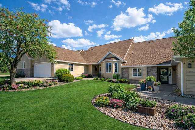 950 Spyglass HILL, Waterford, WI 53185