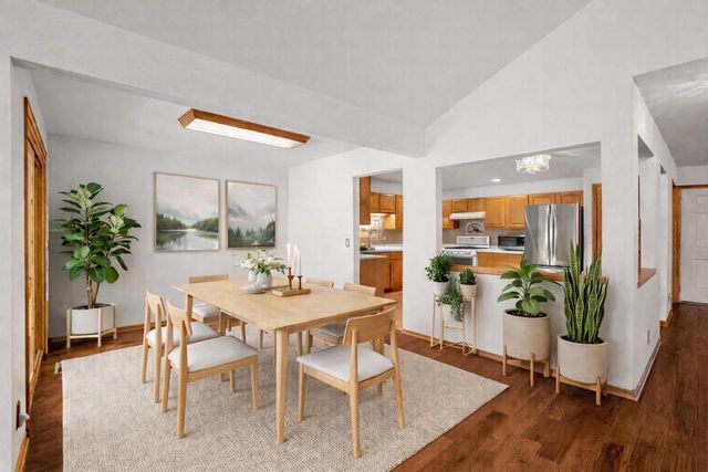 950 Spyglass HILL, Waterford, WI 53185