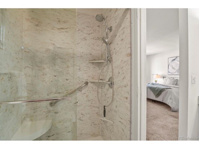 13787 E Marina Dr B, Aurora, CO 80014