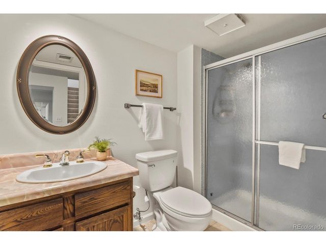 13787 E Marina Dr B, Aurora, CO 80014