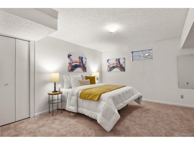 13787 E Marina Dr B, Aurora, CO 80014