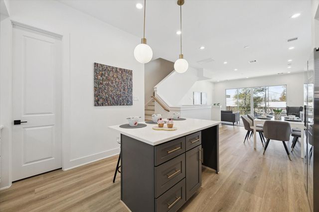 5626 Camino Encantado Drive, Houston, TX 77091