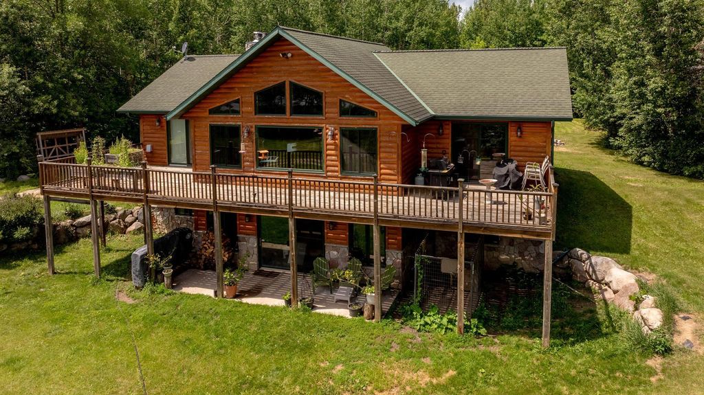 4448 88th Avenue NE, Swatara, MN 55785