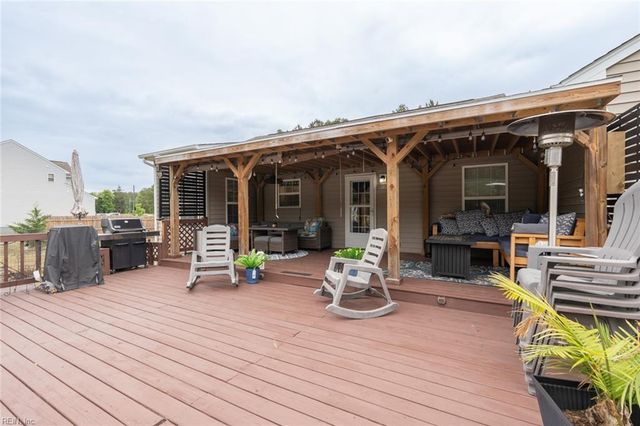 18024 Darden Scout RD, Sedley, VA 23878