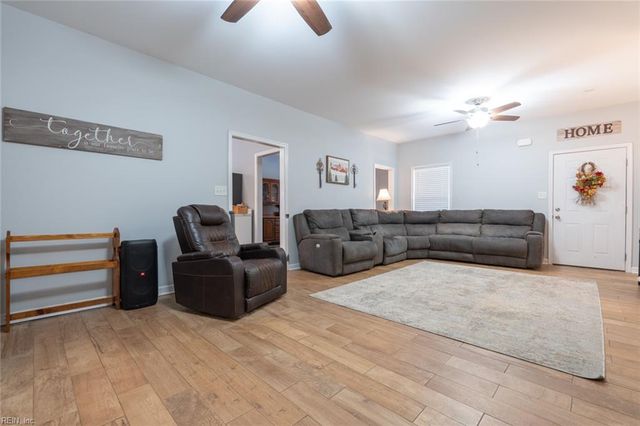 18024 Darden Scout RD, Sedley, VA 23878