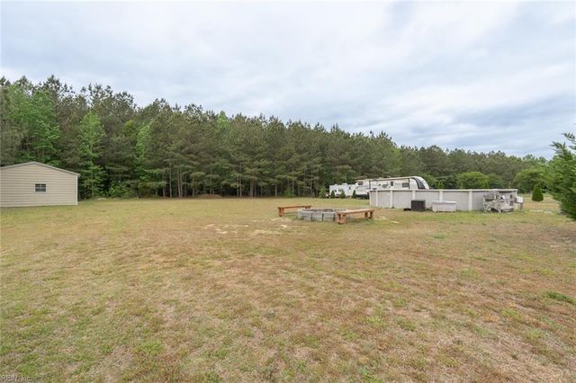 18024 Darden Scout RD, Sedley, VA 23878