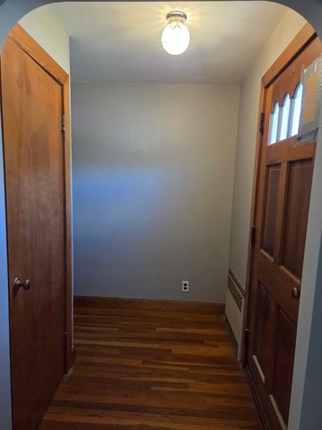 403 Millville Rd, Uxbridge, MA 01569