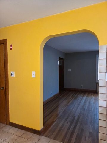 403 Millville Rd, Uxbridge, MA 01569