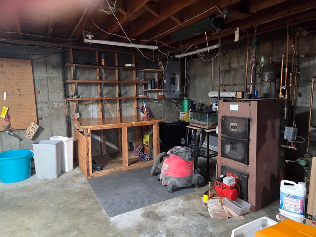 403 Millville Rd, Uxbridge, MA 01569