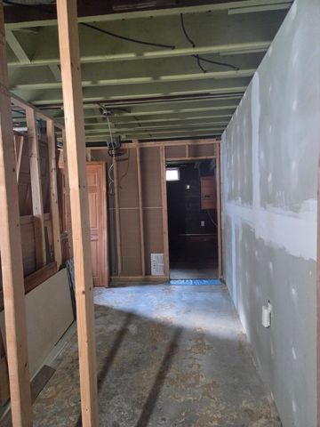 403 Millville Rd, Uxbridge, MA 01569