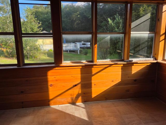 403 Millville Rd, Uxbridge, MA 01569