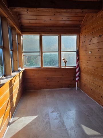 403 Millville Rd, Uxbridge, MA 01569