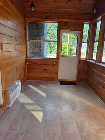 403 Millville Rd, Uxbridge, MA 01569