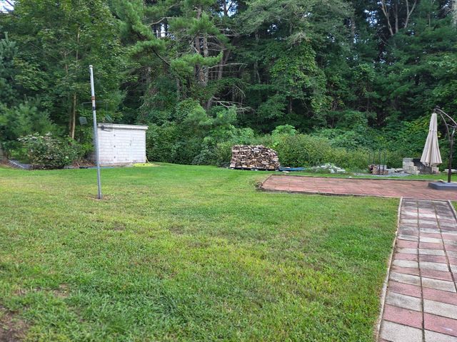 403 Millville Rd, Uxbridge, MA 01569