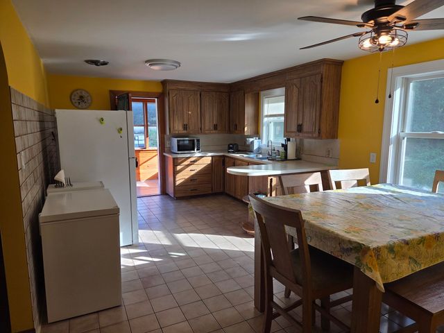 403 Millville Rd, Uxbridge, MA 01569