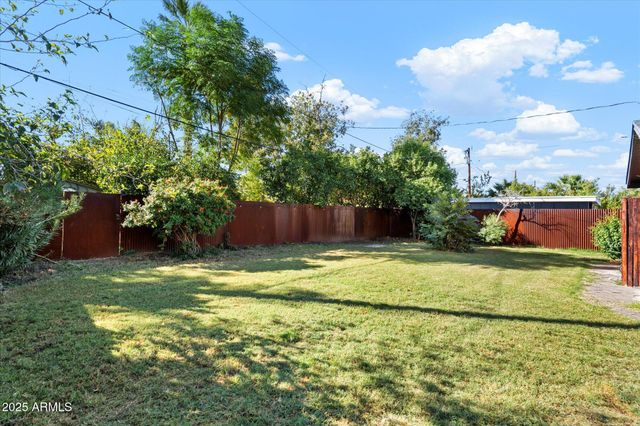 1405 E OSBORN Road, Phoenix, AZ 85014