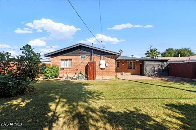 1405 E OSBORN Road, Phoenix, AZ 85014