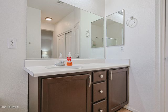 2011 N 104TH Drive, Avondale, AZ 85392