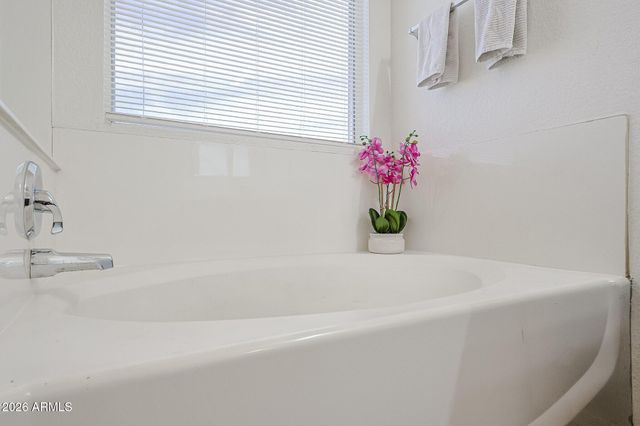 2011 N 104TH Drive, Avondale, AZ 85392