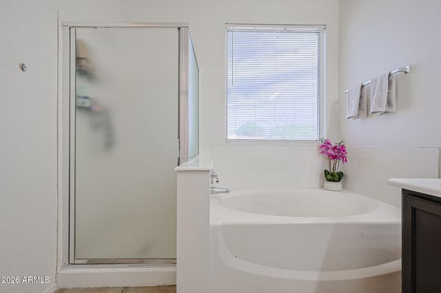 2011 N 104TH Drive, Avondale, AZ 85392