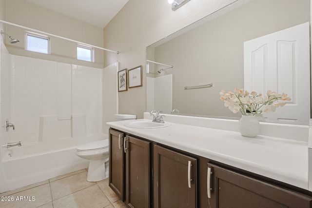 2011 N 104TH Drive, Avondale, AZ 85392