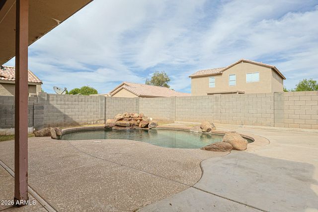 2011 N 104TH Drive, Avondale, AZ 85392