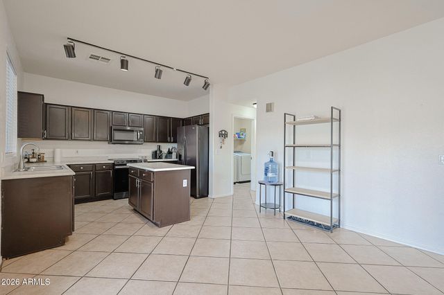 2011 N 104TH Drive, Avondale, AZ 85392