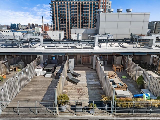 70 Washington Street 8B, Brooklyn, NY 11201