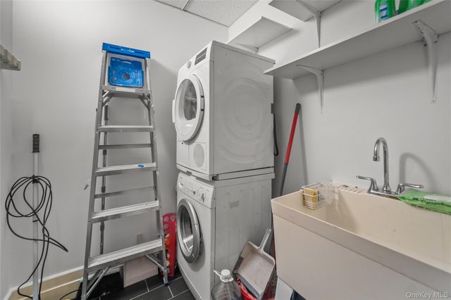 70 Washington Street 8B, Brooklyn, NY 11201