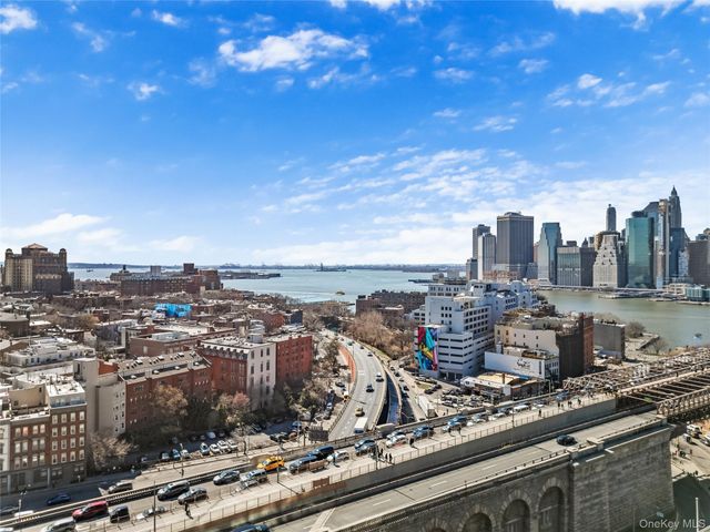 70 Washington Street 8B, Brooklyn, NY 11201