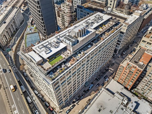 70 Washington Street 8B, Brooklyn, NY 11201