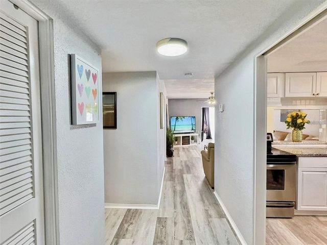 8651 10TH STREET N 130, St Petersburg, FL 33702