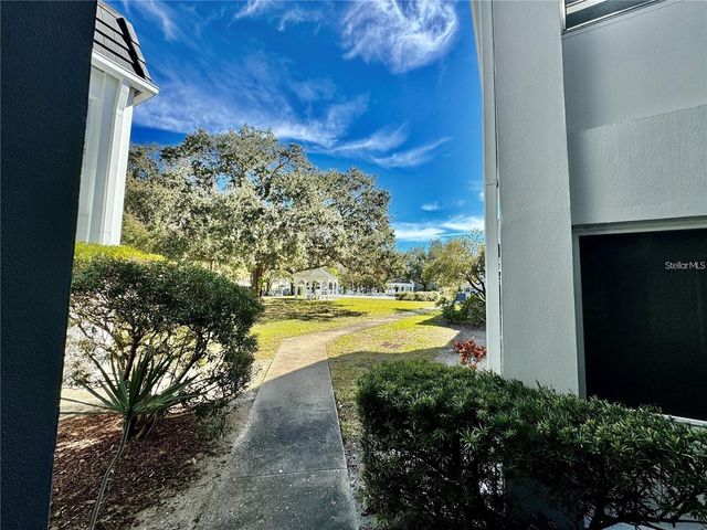 8651 10TH STREET N 130, St Petersburg, FL 33702