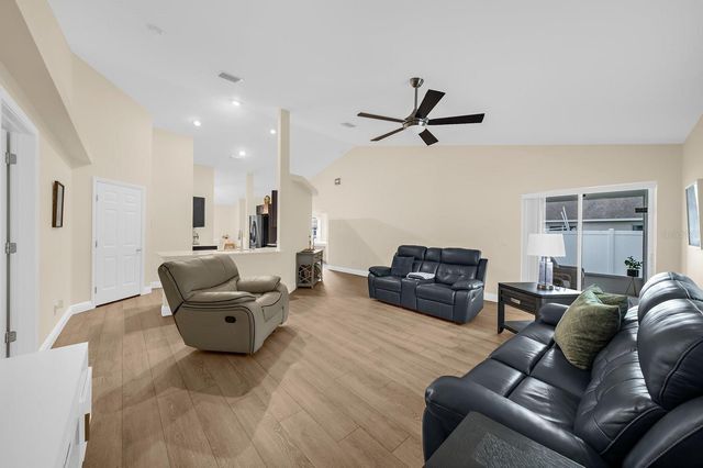 5022 20TH STREET COURT E, Bradenton, FL 34203