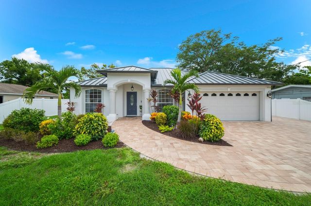 5022 20TH STREET COURT E, Bradenton, FL 34203