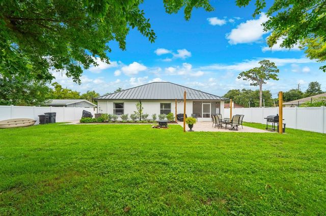 5022 20TH STREET COURT E, Bradenton, FL 34203