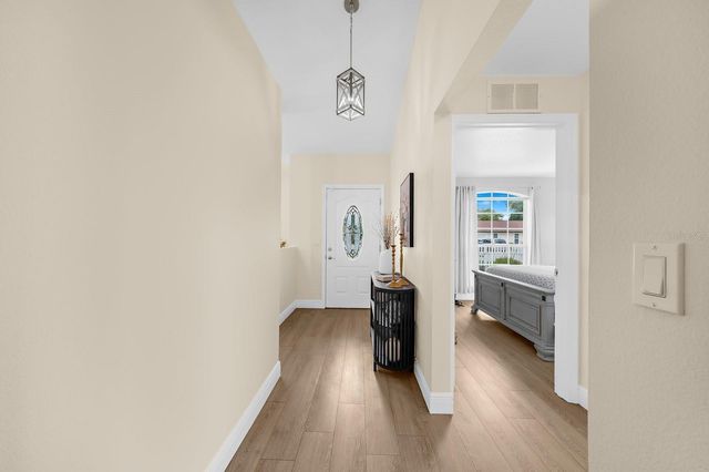 5022 20TH STREET COURT E, Bradenton, FL 34203