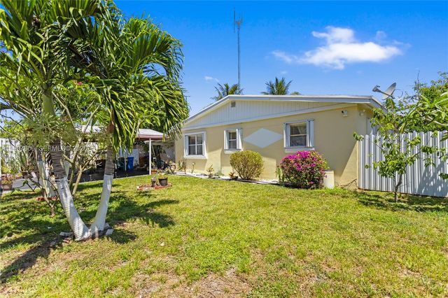 4751 SW 31st Drive, West Park, FL 33023