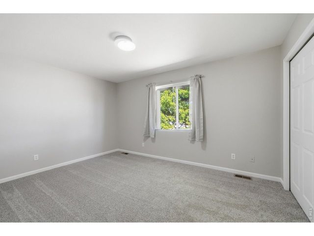 4221 Lake Mead Dr, Greeley, CO 80634