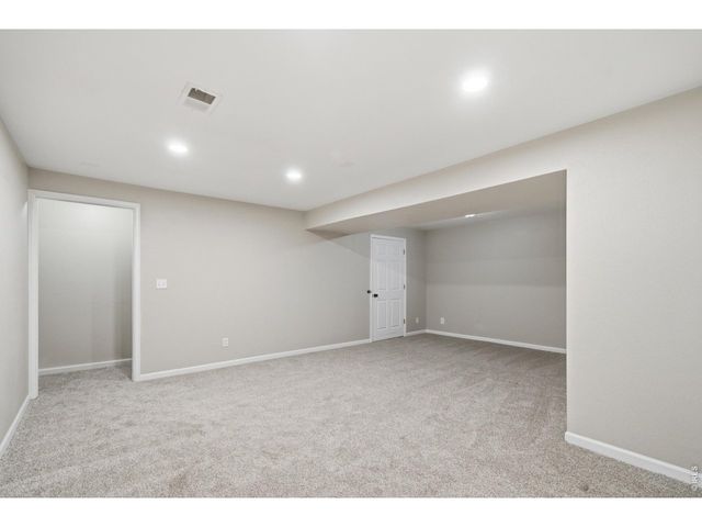 4221 Lake Mead Dr, Greeley, CO 80634