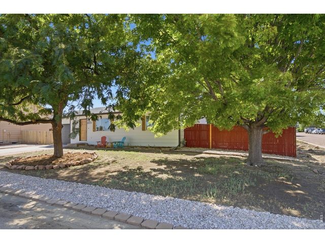 4221 Lake Mead Dr, Greeley, CO 80634
