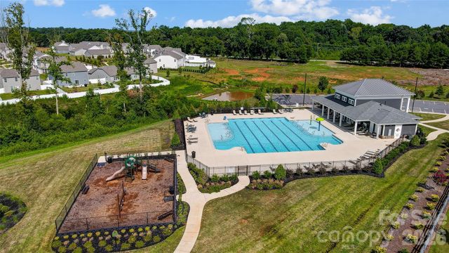 9380 Dunwich Drive, Gastonia, NC 28056