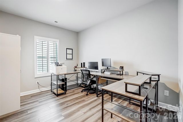 9380 Dunwich Drive, Gastonia, NC 28056