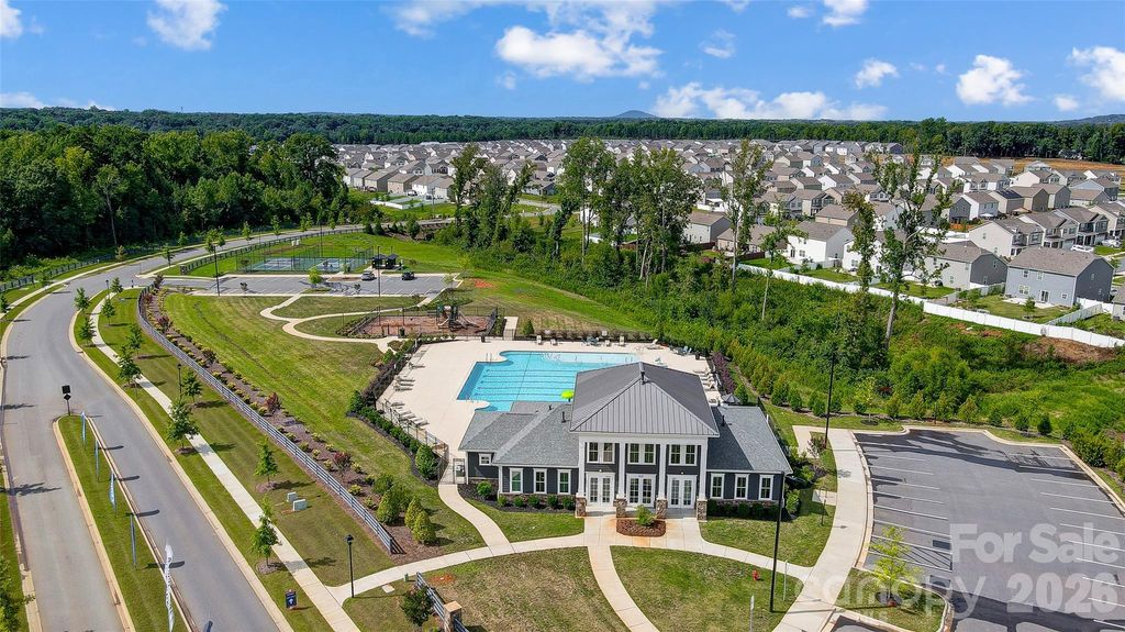 9380 Dunwich Drive, Gastonia, NC 28056