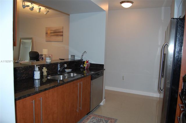 7350 SW 89th St 1908S, Miami, FL 33156